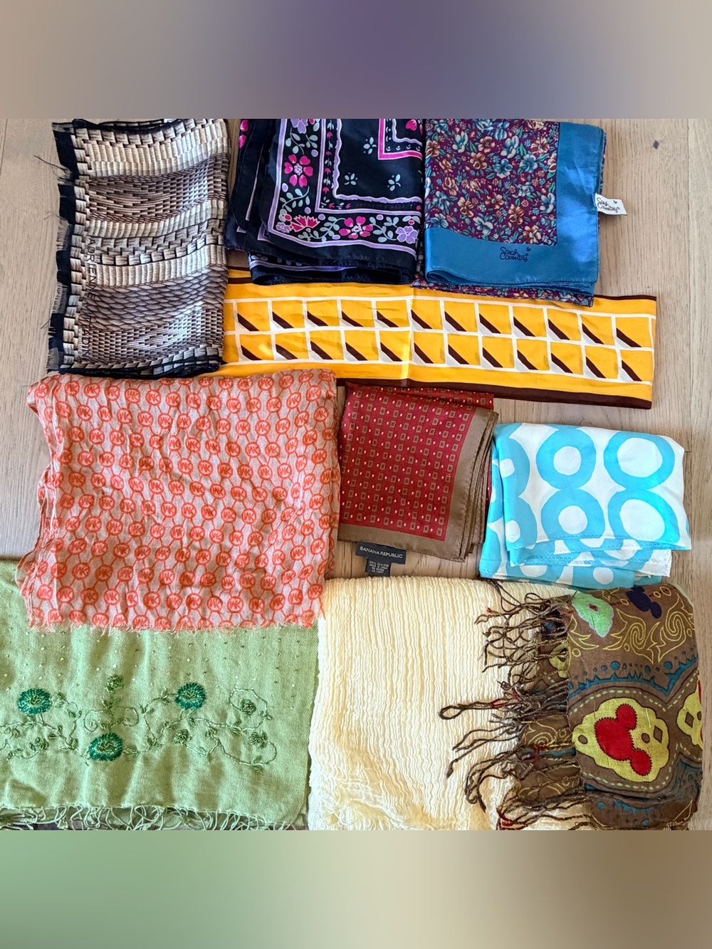 Lot of 10 Modern & Vintage Silk & Acetate Scarves Coventry Disney Kors Vittadini